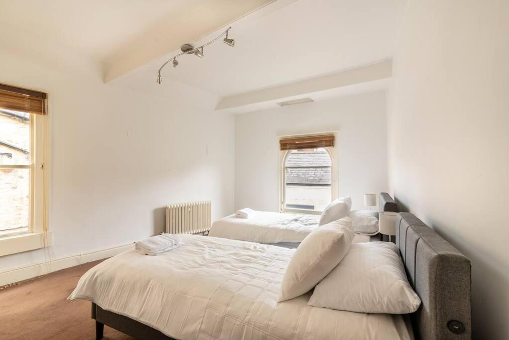 Look No Further The Stable Block In Beautiful Beaufort House 2 Bedrooms Bath Kültér fotó